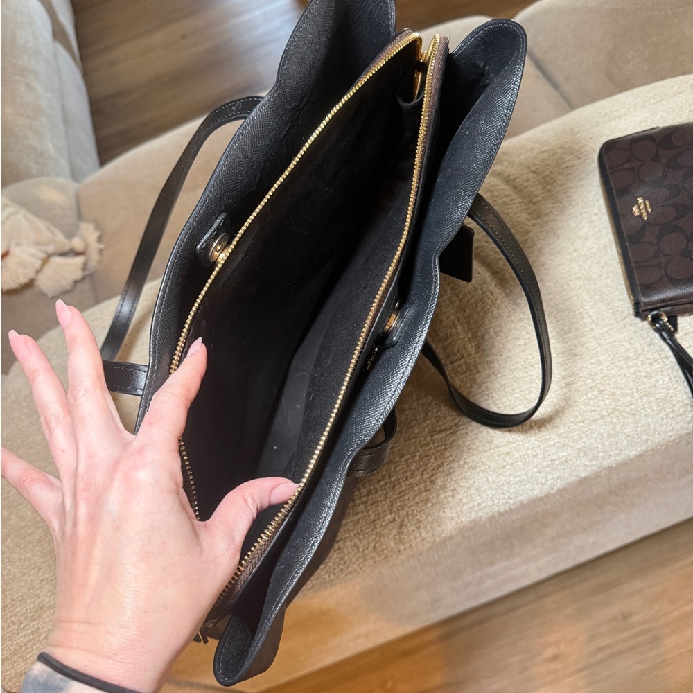 Coach Signature Black and Brown Tote - Picture 6 of 8